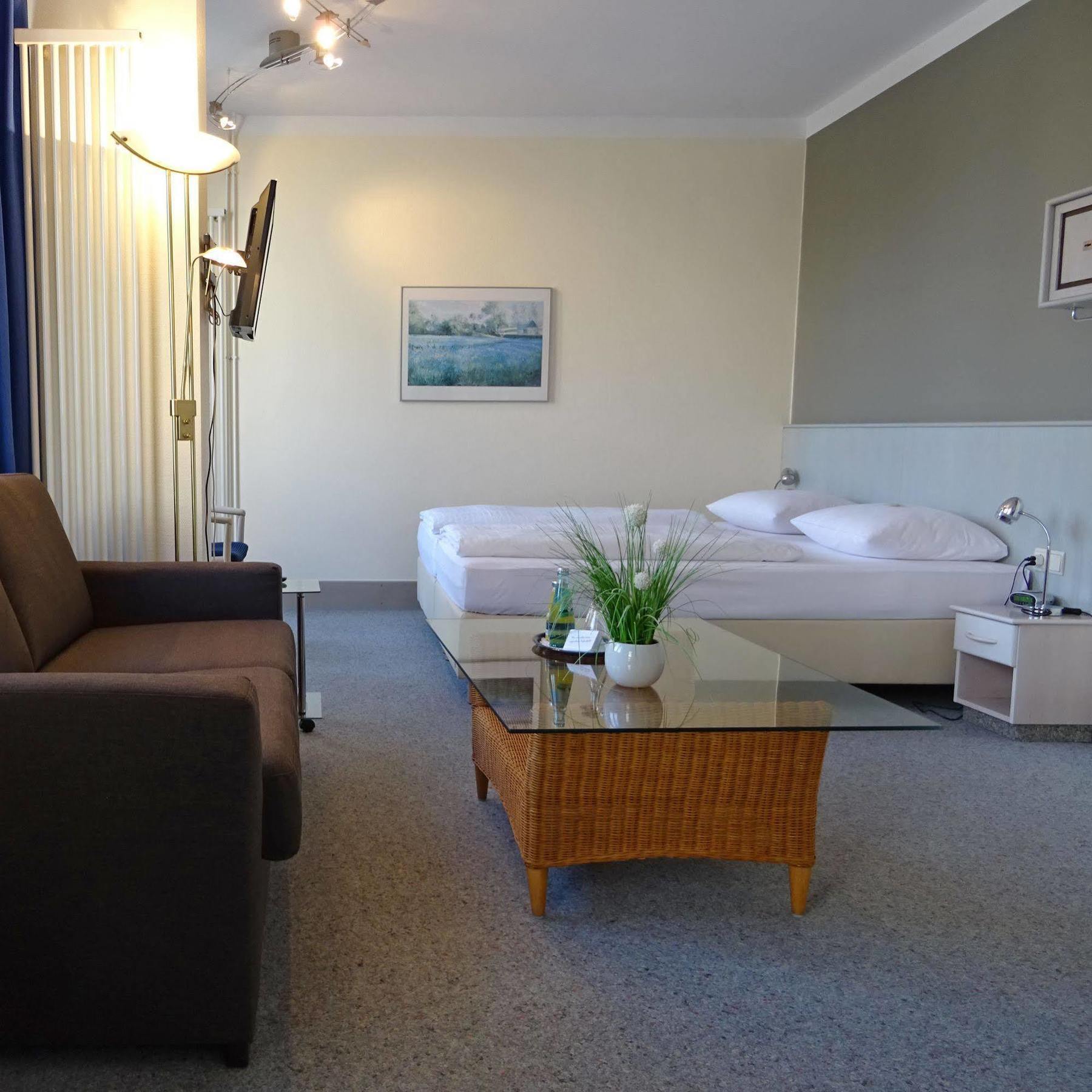 Jugendgaestehaus St.-Michaels-Heim Berlin Luaran gambar